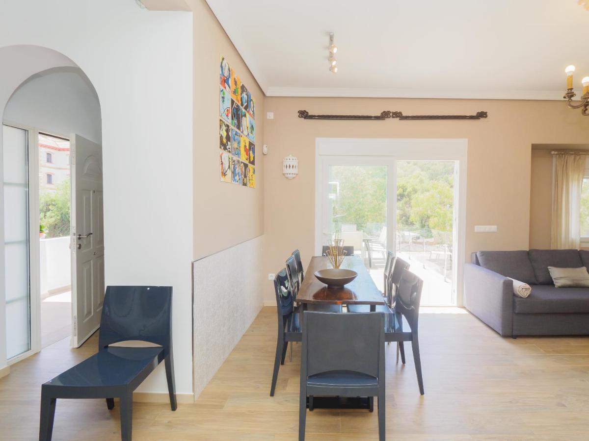 La Del Montecillo Complex And Apartamentosmalagamanagement Apartment Malaga